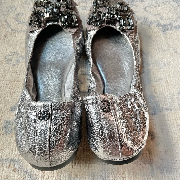 Silver Embellished Ballet Flats GUC - RUNS SMALL - Picture 3 of 5
